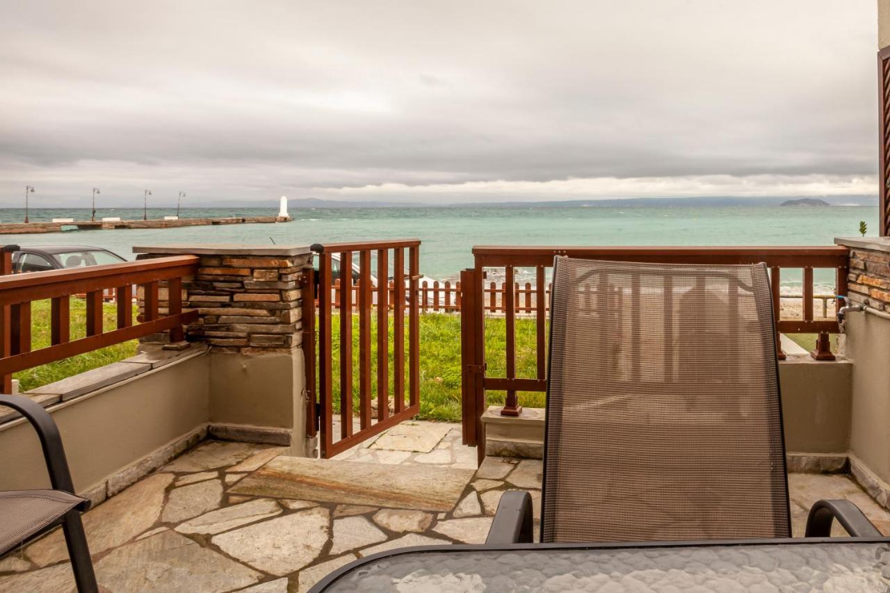 Rafaella Sea View Apartments 1 Pefkochori Ngoại thất bức ảnh