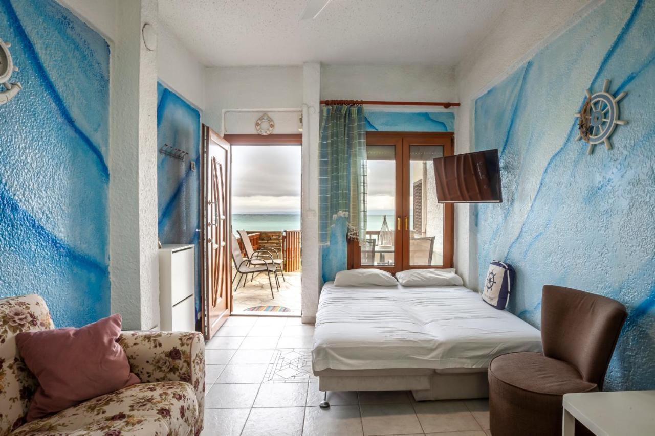 Rafaella Sea View Apartments 1 Pefkochori Ngoại thất bức ảnh