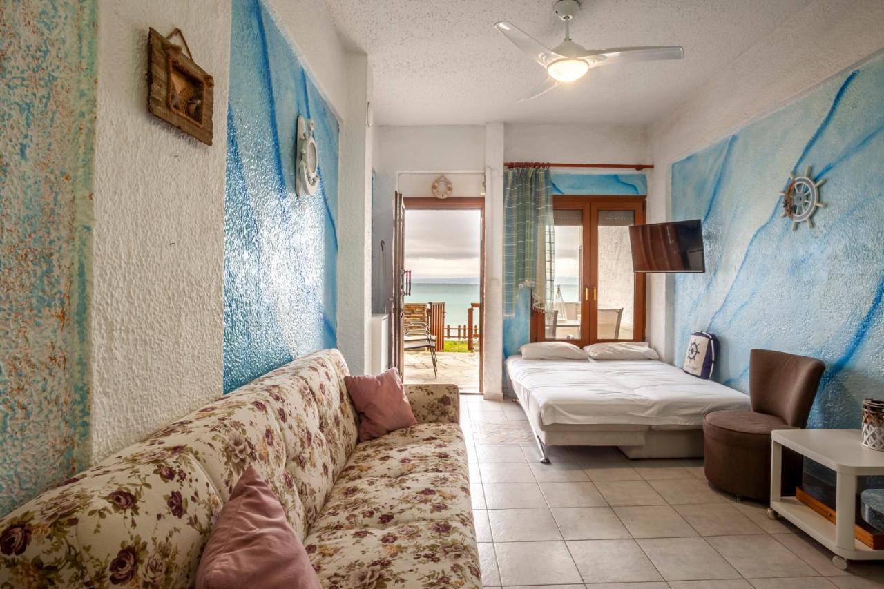 Rafaella Sea View Apartments 1 Pefkochori Ngoại thất bức ảnh